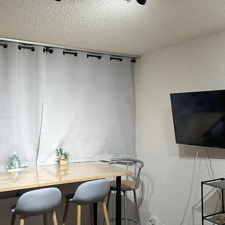 Ensoleille Pour 4 Pers Avec Balcon, Vue Et Wifi - Fr-1-814-187 * シュペール・ベス